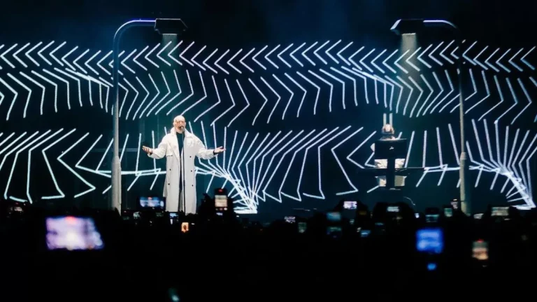 Pet Shop Boys: Un viaje nostálgico a través de la cultura pop
